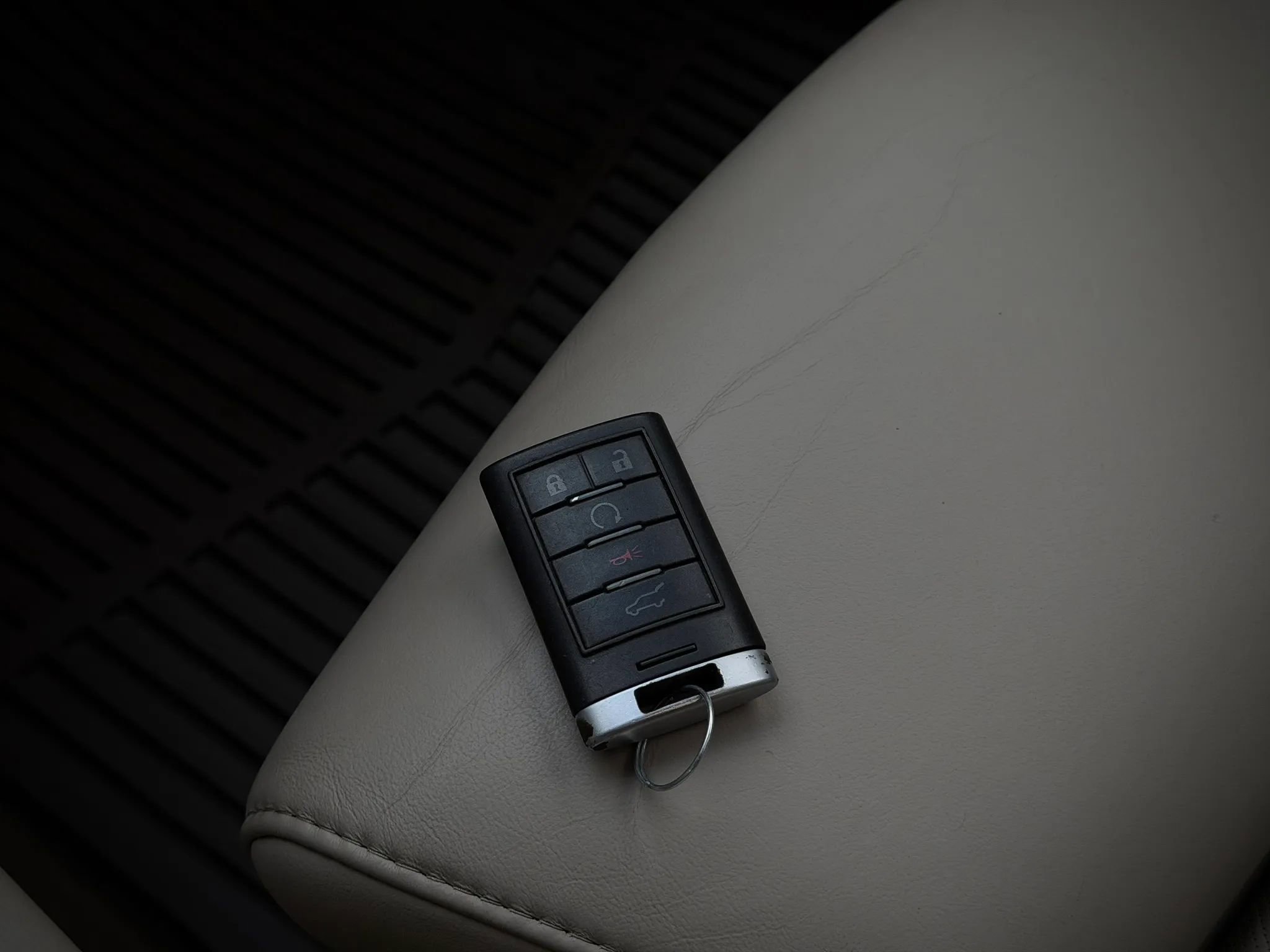 Used 2014 Cadillac XTS Luxury w/ Driver Awareness Package image 21