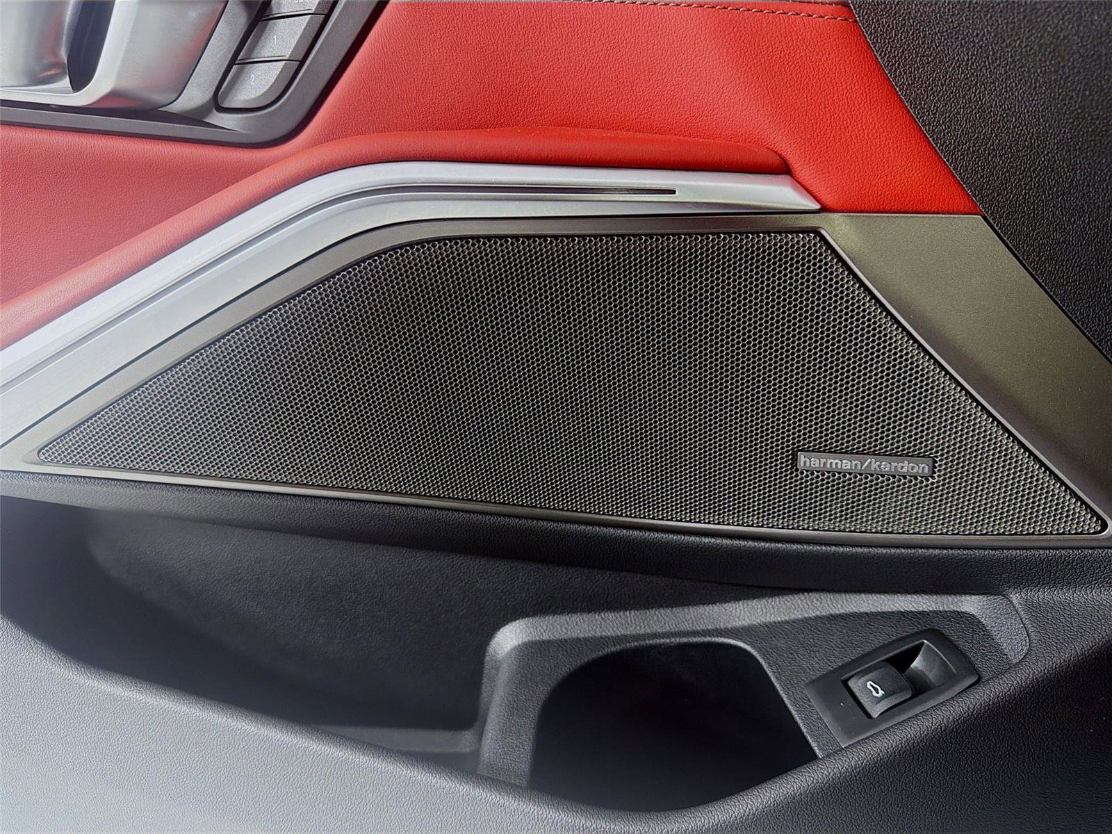 Used 2023 BMW M3 Competition image 9