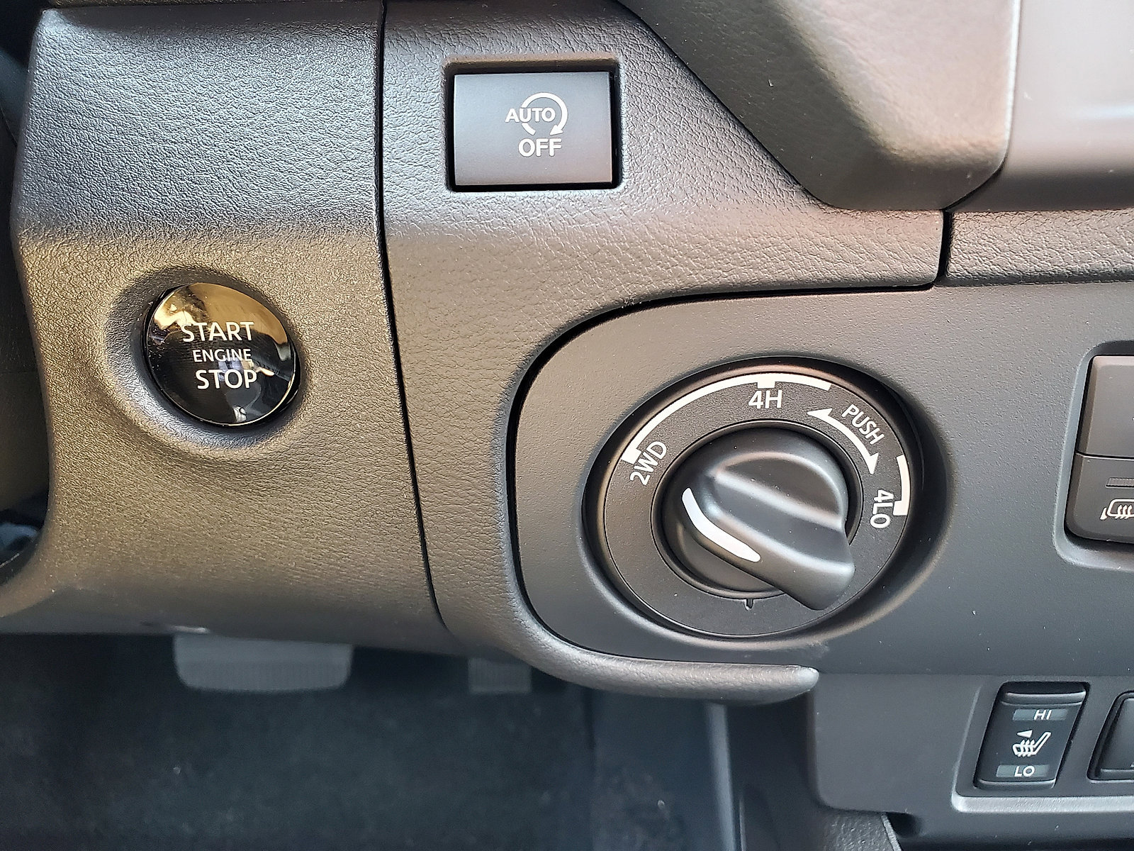 New 2026 Nissan Frontier SV w/ SV Convenience Package AWD/4WD image 22