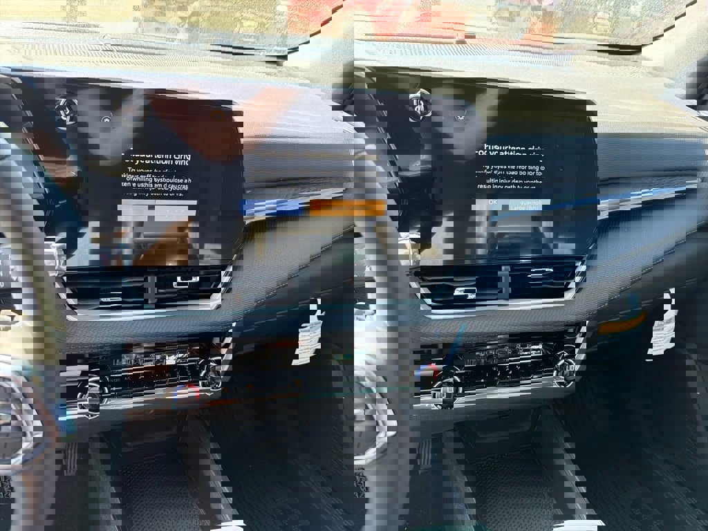 New 2026 Chevrolet Equinox LT w/ Convenience Package II image 11