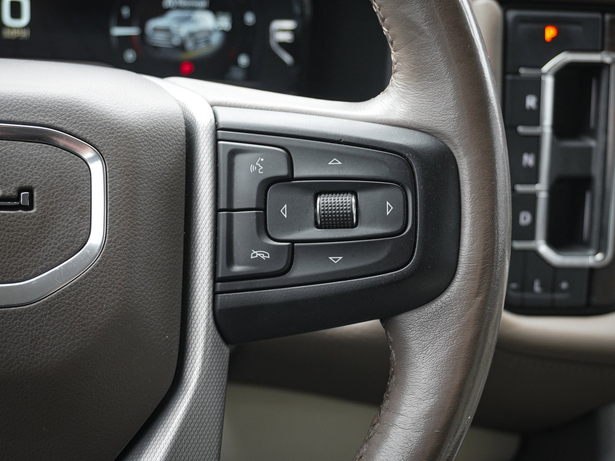 Used 2022 GMC Yukon Denali image 20