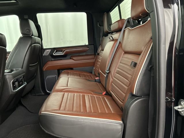 Used 2024 GMC Sierra 3500 Denali Ultimate image 28
