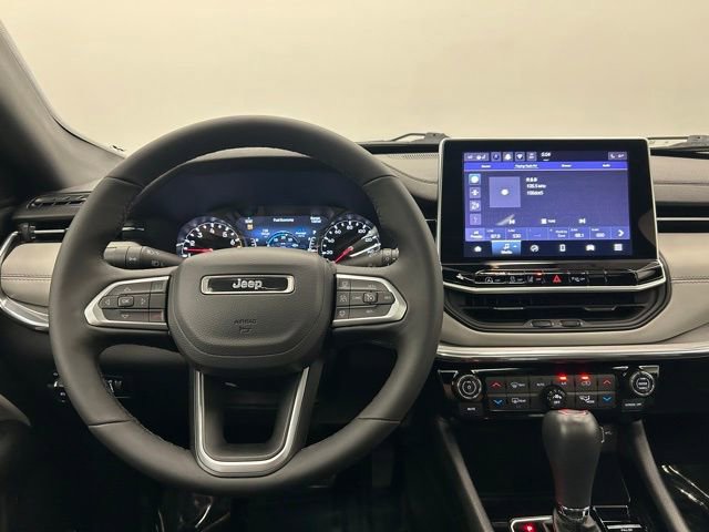 Used 2024 Jeep Compass Limited w/ Sun and Sound Group image 37