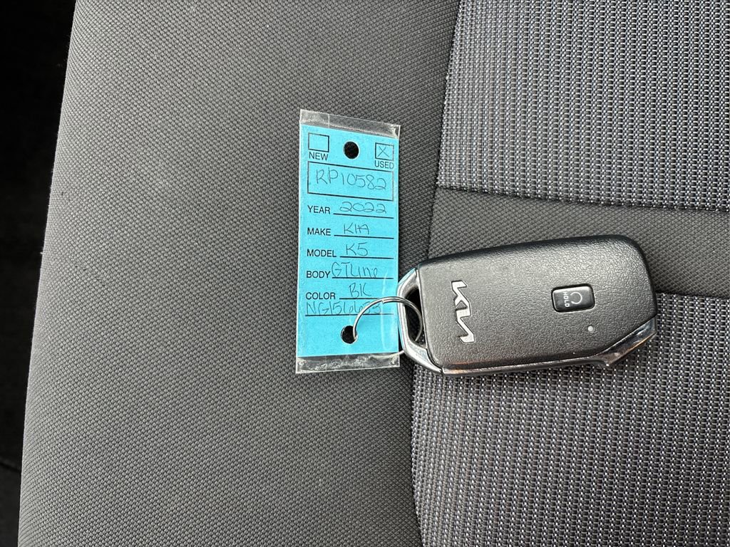 Used 2022 Kia K5 LXS image 34
