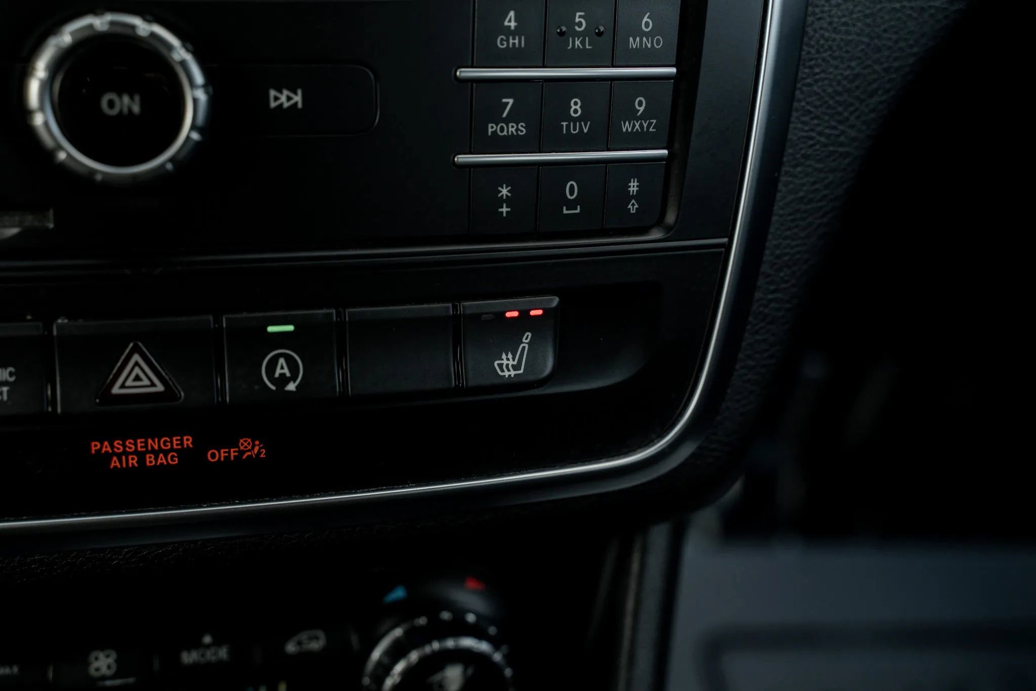 Used 2016 Mercedes-Benz CLA 250 4MATIC image 24