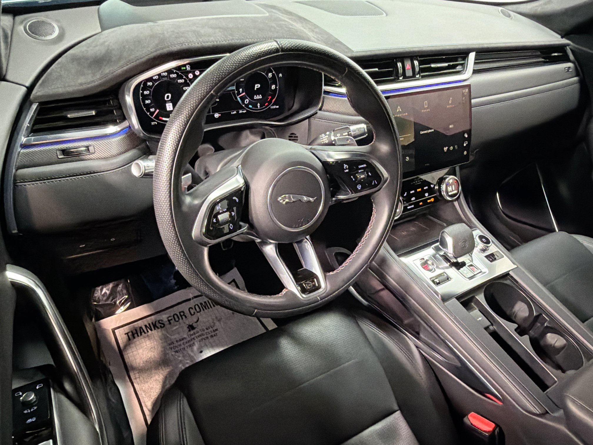 Used 2022 Jaguar F-PACE SVR AWD/4WD image 4