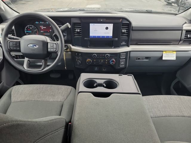 Used 2025 Ford F250 XLT image 8