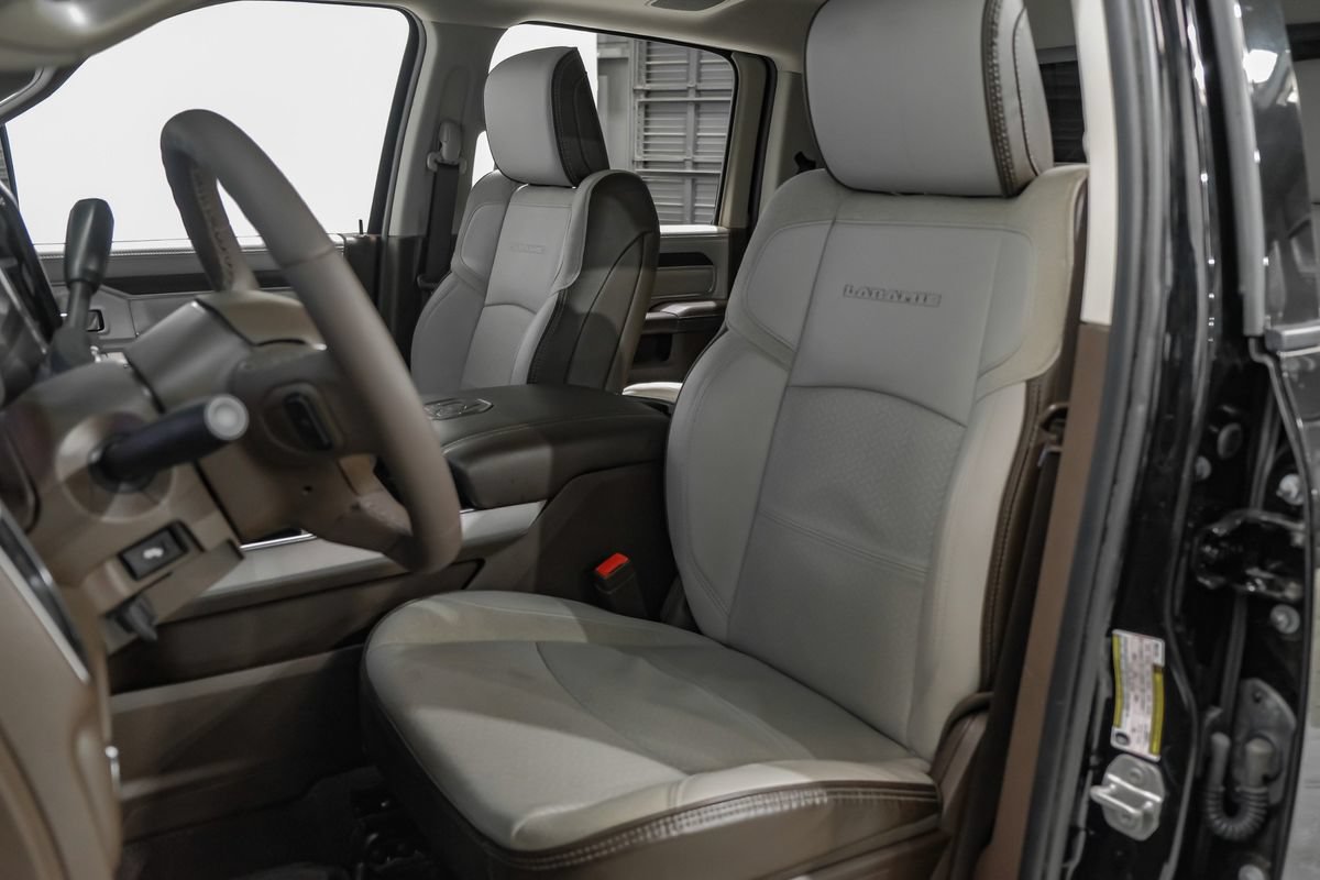 Used 2026 RAM 3500 Laramie AWD/4WD image 31