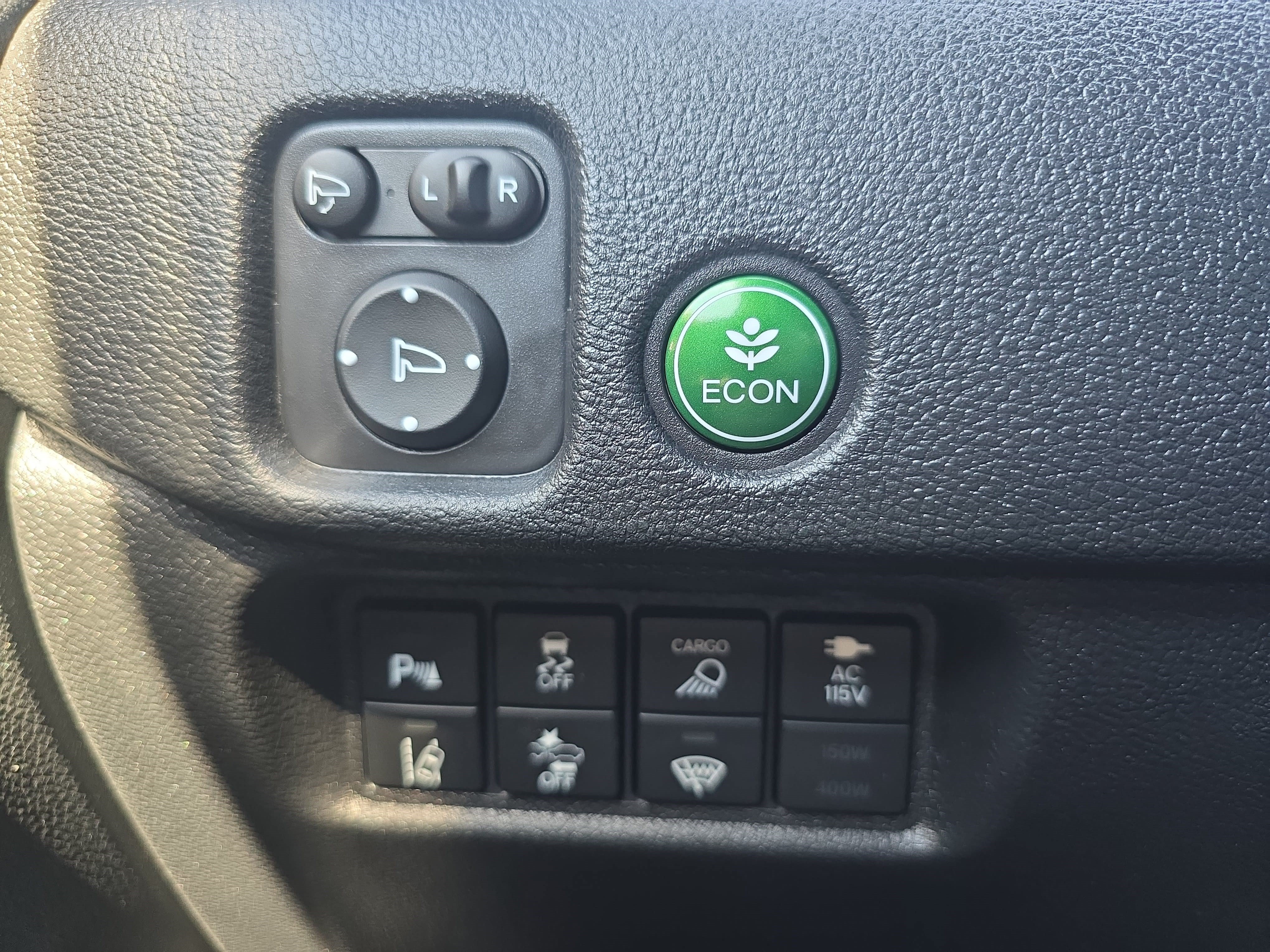 Certified 2025 Honda Ridgeline Black Edition image 24