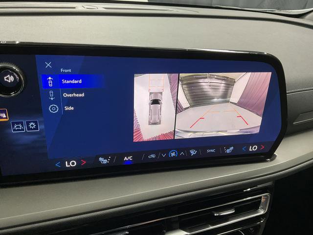 New 2026 Chevrolet Traverse LT w/ Sun and Wheel Package image 29