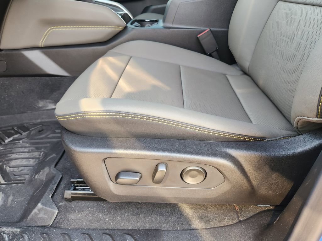 New 2026 Chevrolet Colorado ZR2 w/ Technology Package image 17