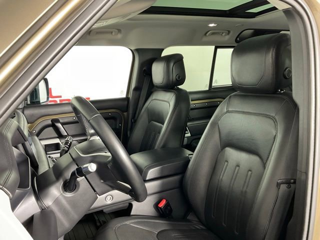 Used 2020 Land Rover Defender 110 HSE image 13