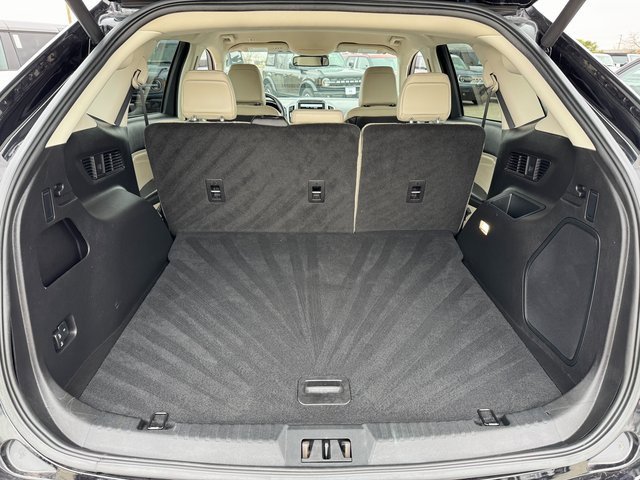 Certified 2024 Ford Edge Titanium image 18