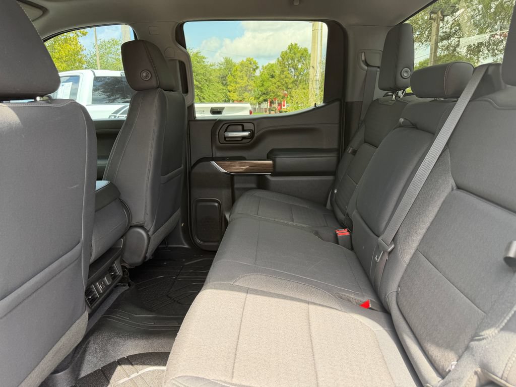 Used 2019 Chevrolet Silverado 1500 LT Trail Boss w/ Convenience Package AWD/4WD image 11