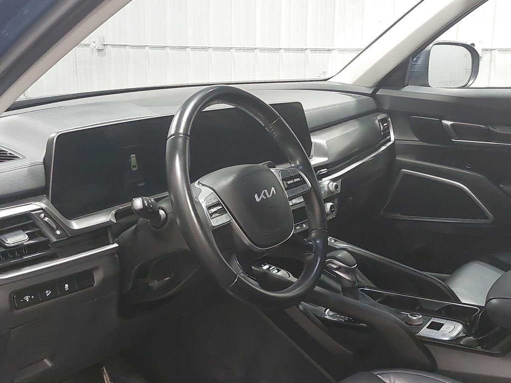 Used 2023 Kia Telluride S w/ S Sunroof Package image 17