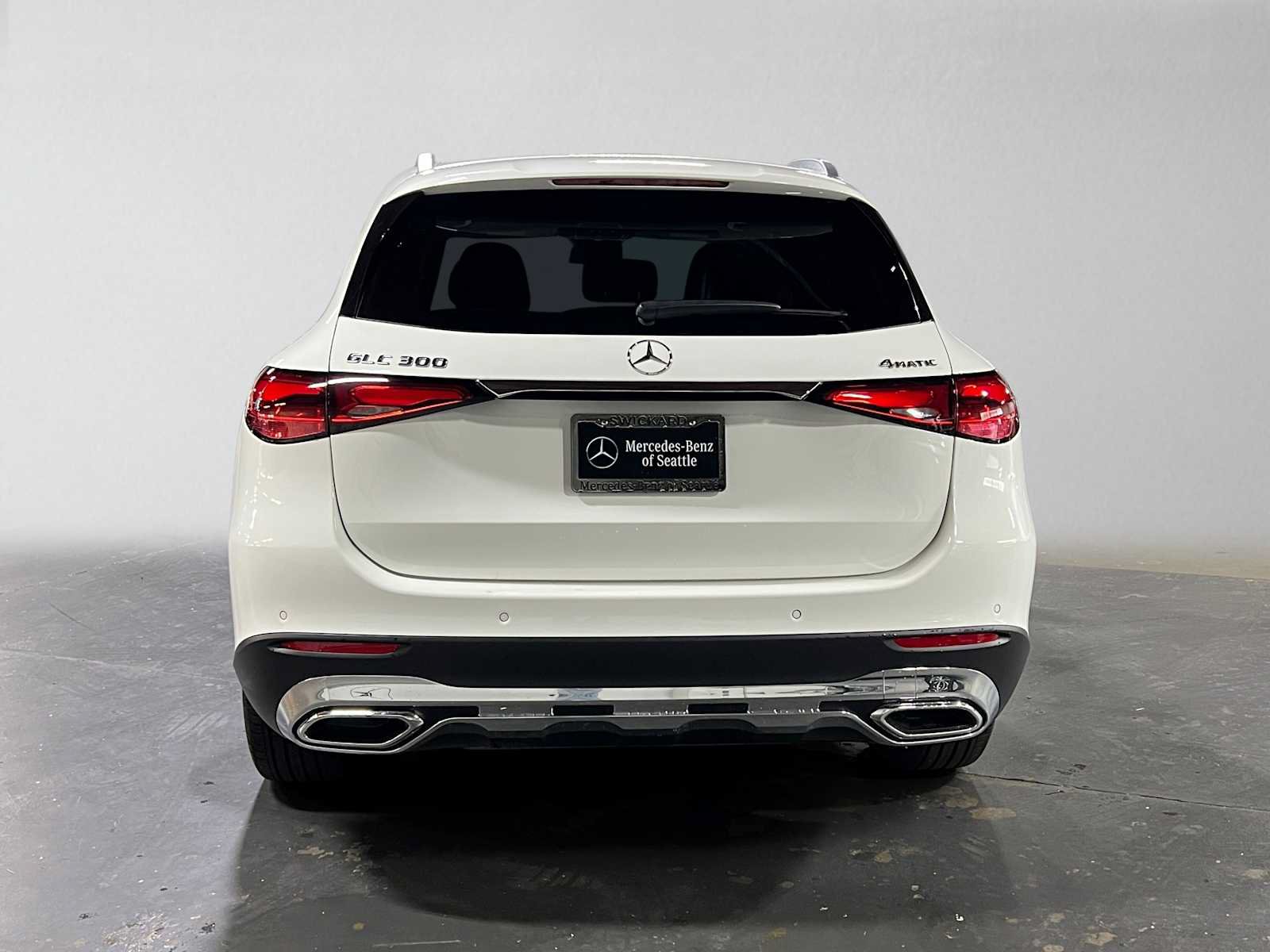 Certified 2026 Mercedes-Benz GLC 300 4MATIC image 4