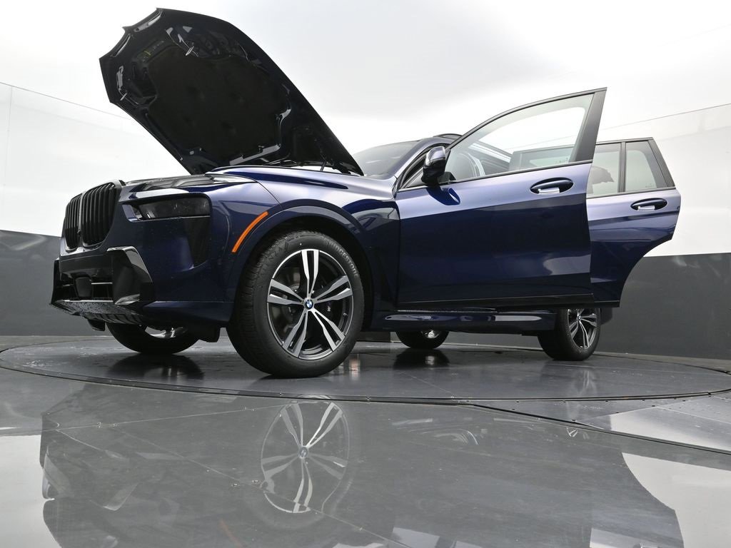 New 2026 BMW X7 xDrive40i w/ M Sport Package image 49