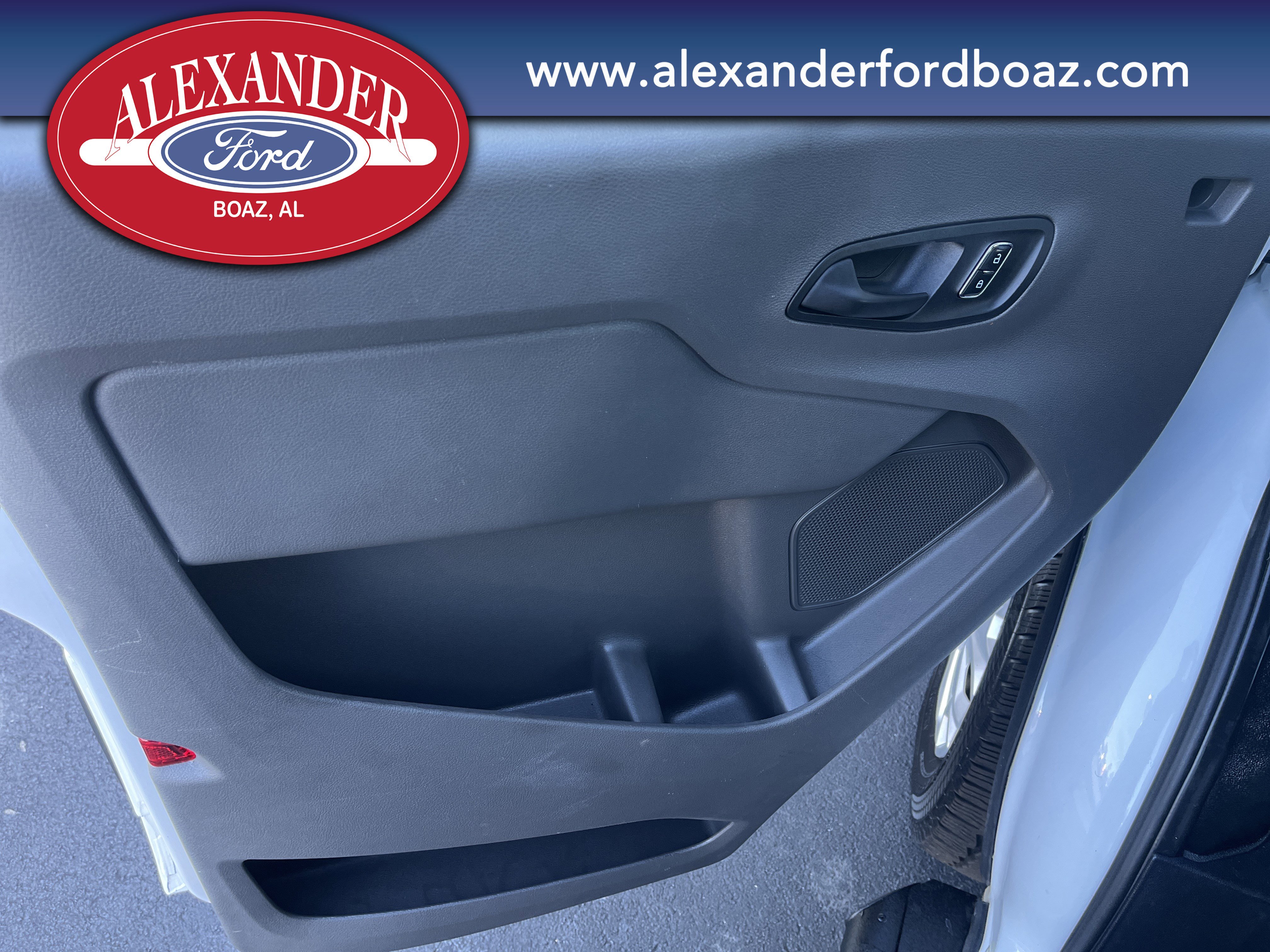 Used 2024 Ford Transit 250 Low Roof w/ Exterior Upgrade Package image 11