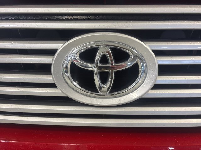 Used 2014 Toyota Tundra Platinum image 41