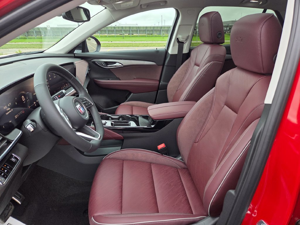 New 2026 Buick Envision Sport Touring AWD/4WD image 8