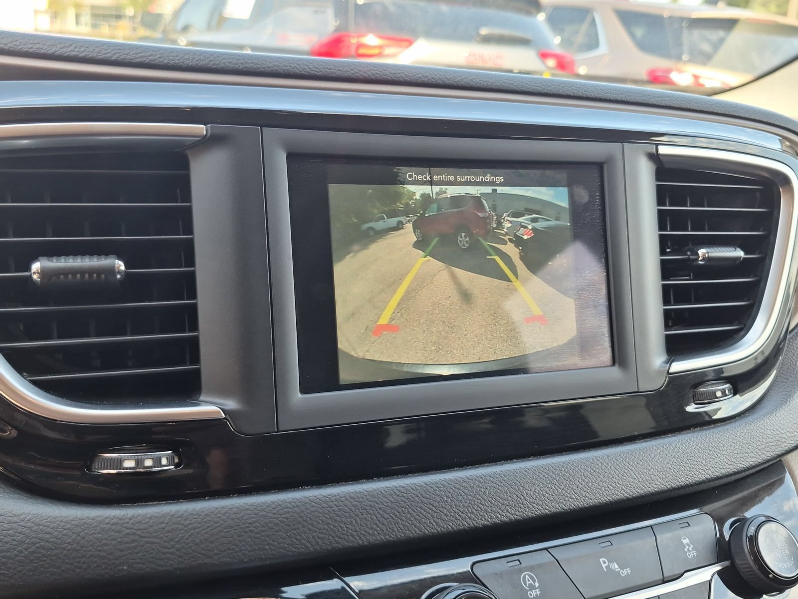 Used 2019 Chrysler Pacifica Touring-L FWD image 29