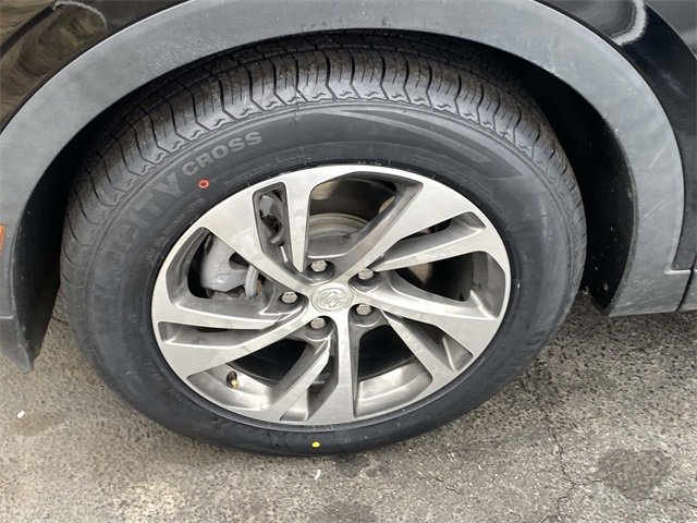 Used 2021 Buick Envision Essence w/ Technology Package I image 11