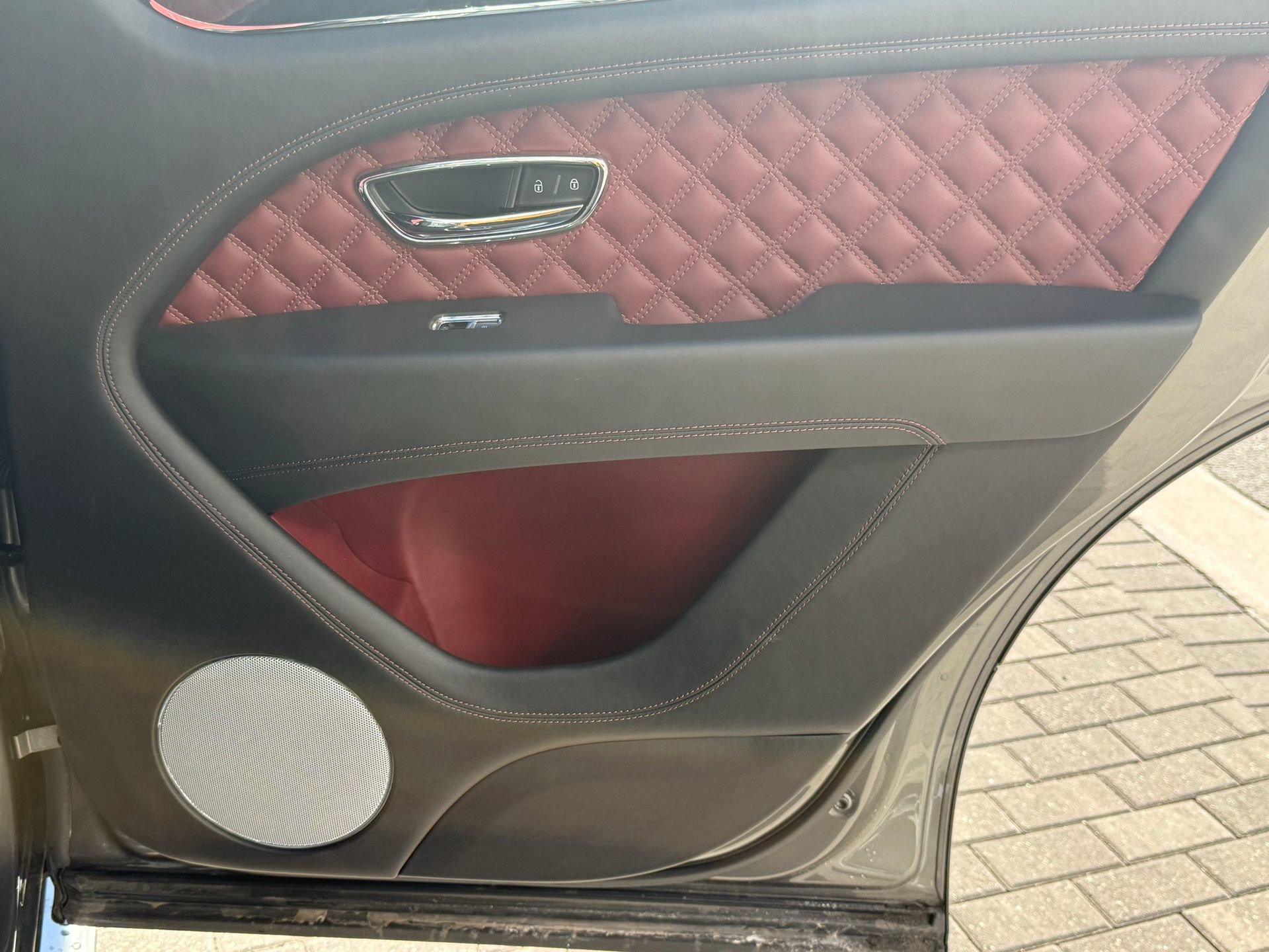 Certified 2021 Bentley Bentayga Speed image 37