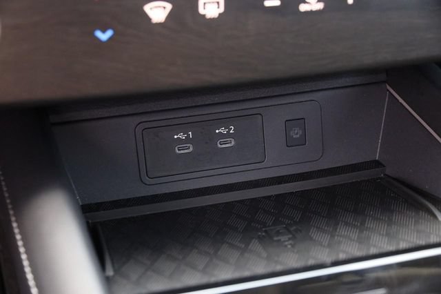 Certified 2025 Nissan Murano SL w/ Cargo Package AWD/4WD image 21