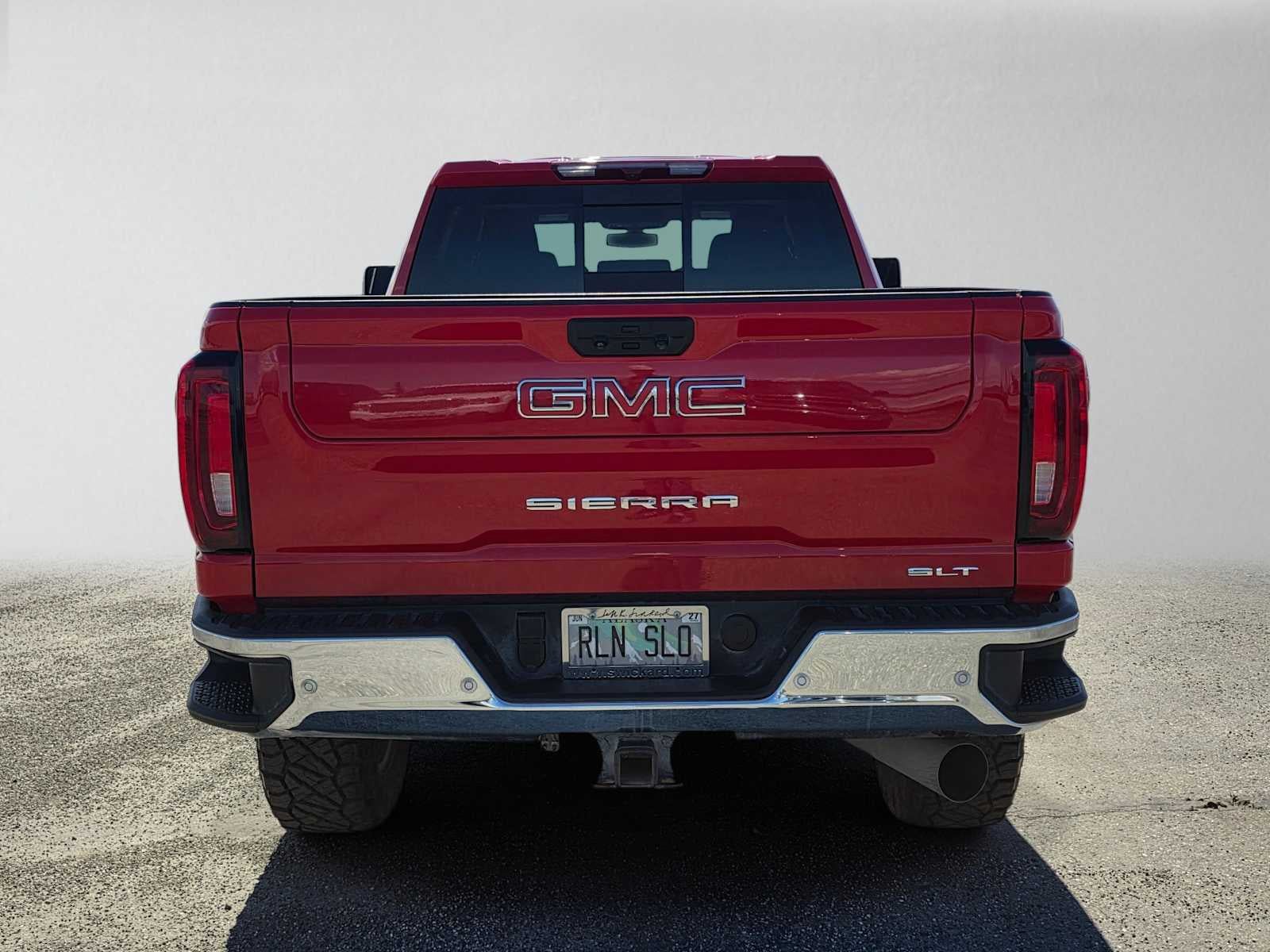 Used 2023 GMC Sierra 2500 SLT w/ SLT Premium Package AWD/4WD image 4