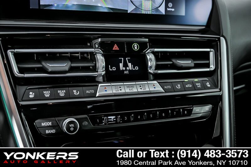 Used 2022 BMW M8 Competition w/ M Carbon Exterior Package AWD/4WD image 35