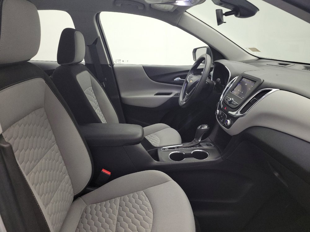 Used 2020 Chevrolet Equinox LS image 21