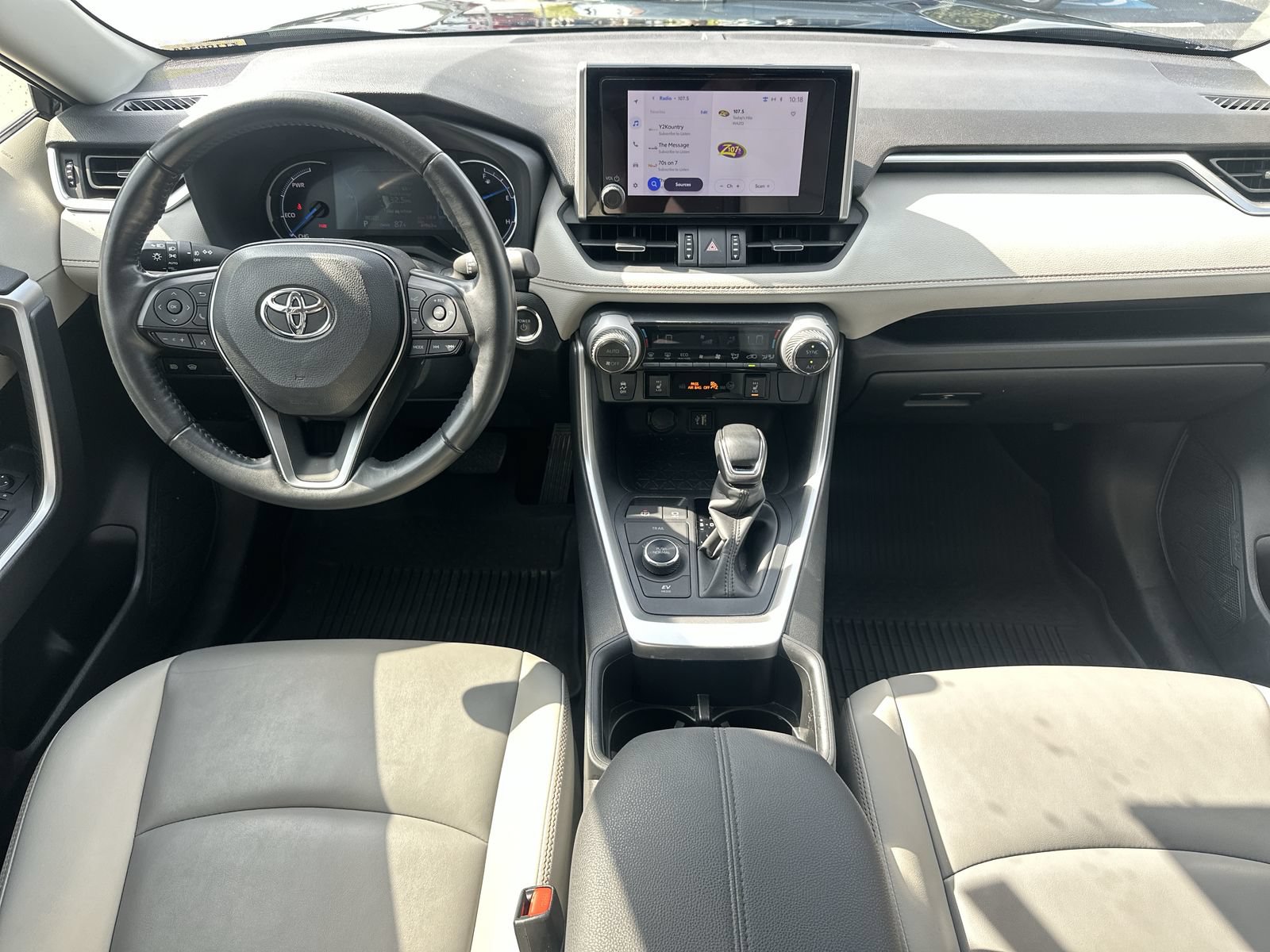 Used 2024 Toyota RAV4 XLE Premium w/ Weather Package AWD/4WD image 18