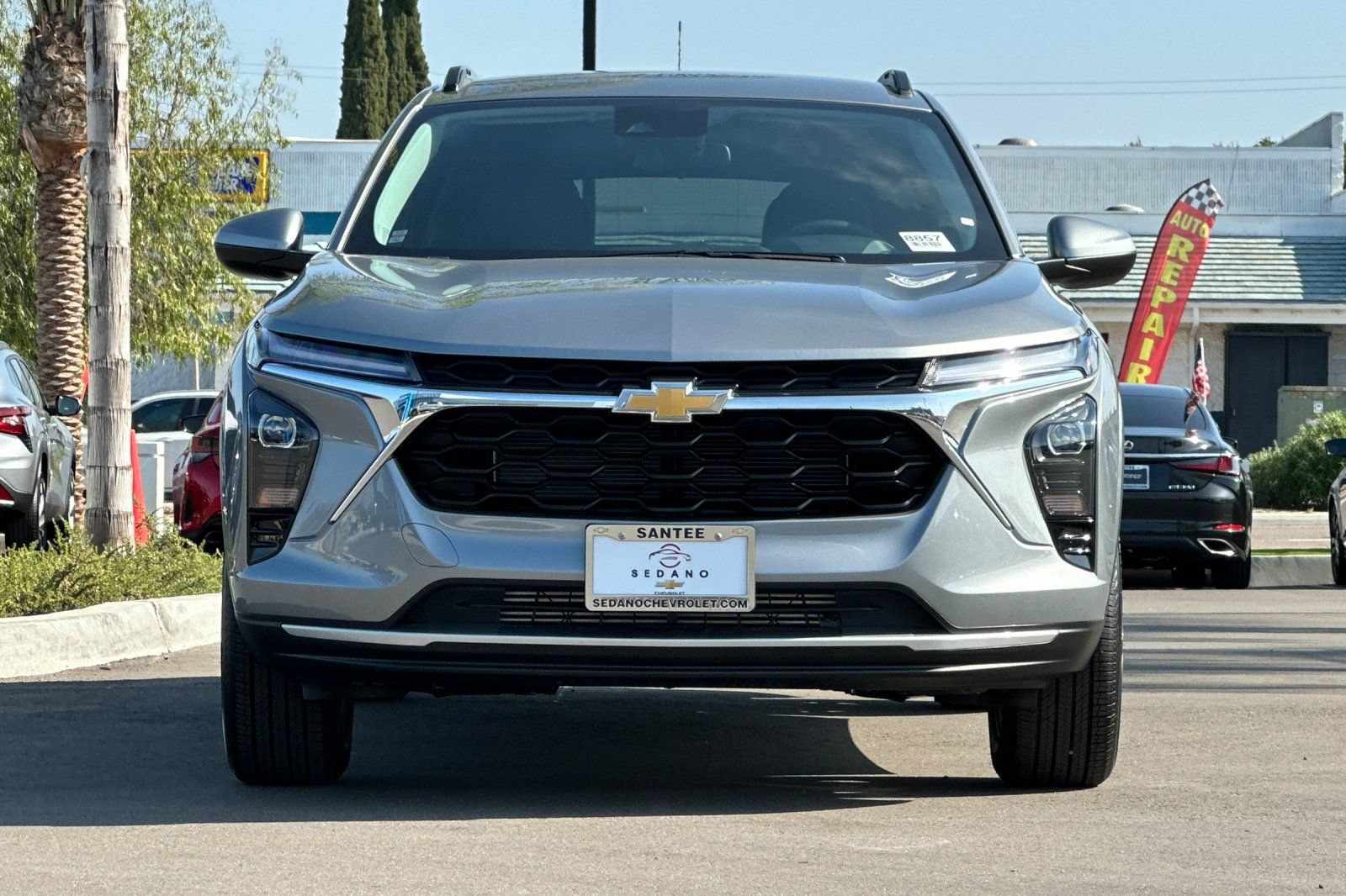 New 2026 Chevrolet Trax LT w/ Driver Confidence Package FWD image 9