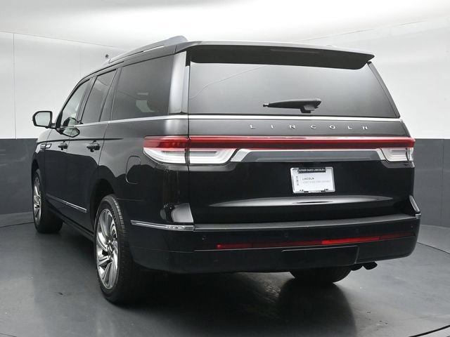 Certified 2023 Lincoln Navigator Reserve AWD/4WD image 6