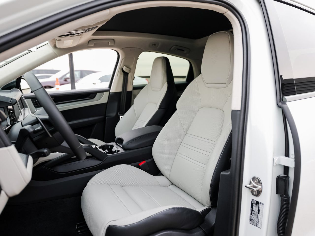 New 2026 Porsche Cayenne S AWD/4WD image 5