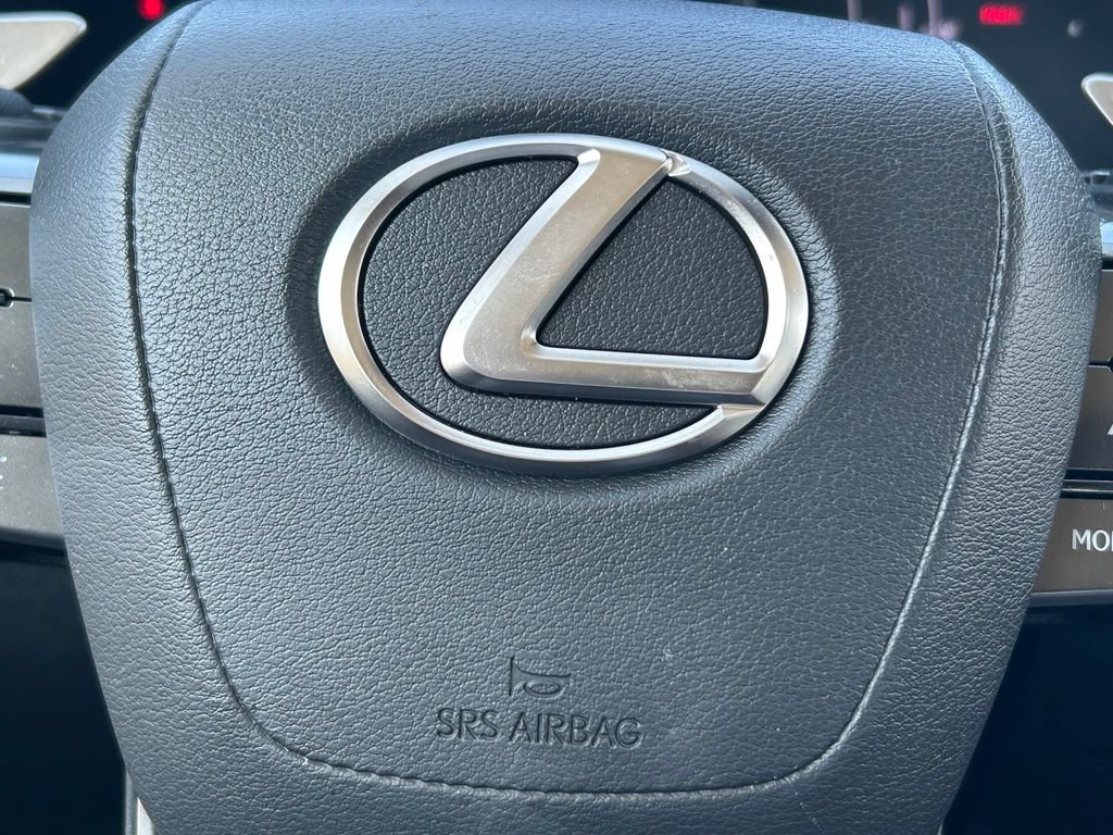 Used 2023 Lexus RX 350h w/ Accessory Package (2T) AWD/4WD image 31