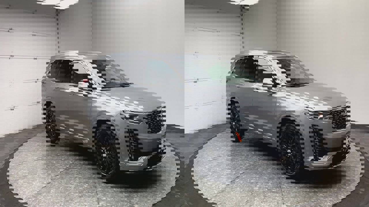 Certified 2024 Cadillac XT6 Premium Luxury w/ LPO, Floor Liner Package image 37