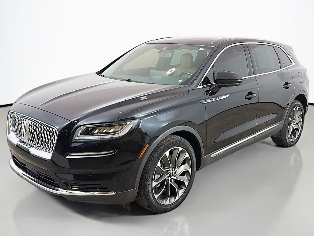 Used 2022 Lincoln Nautilus Reserve image 10