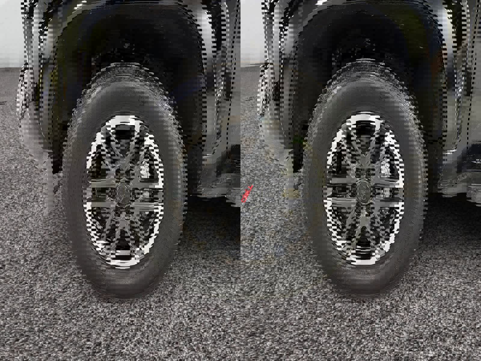 Used 2024 Toyota Tacoma TRD Sport image 18