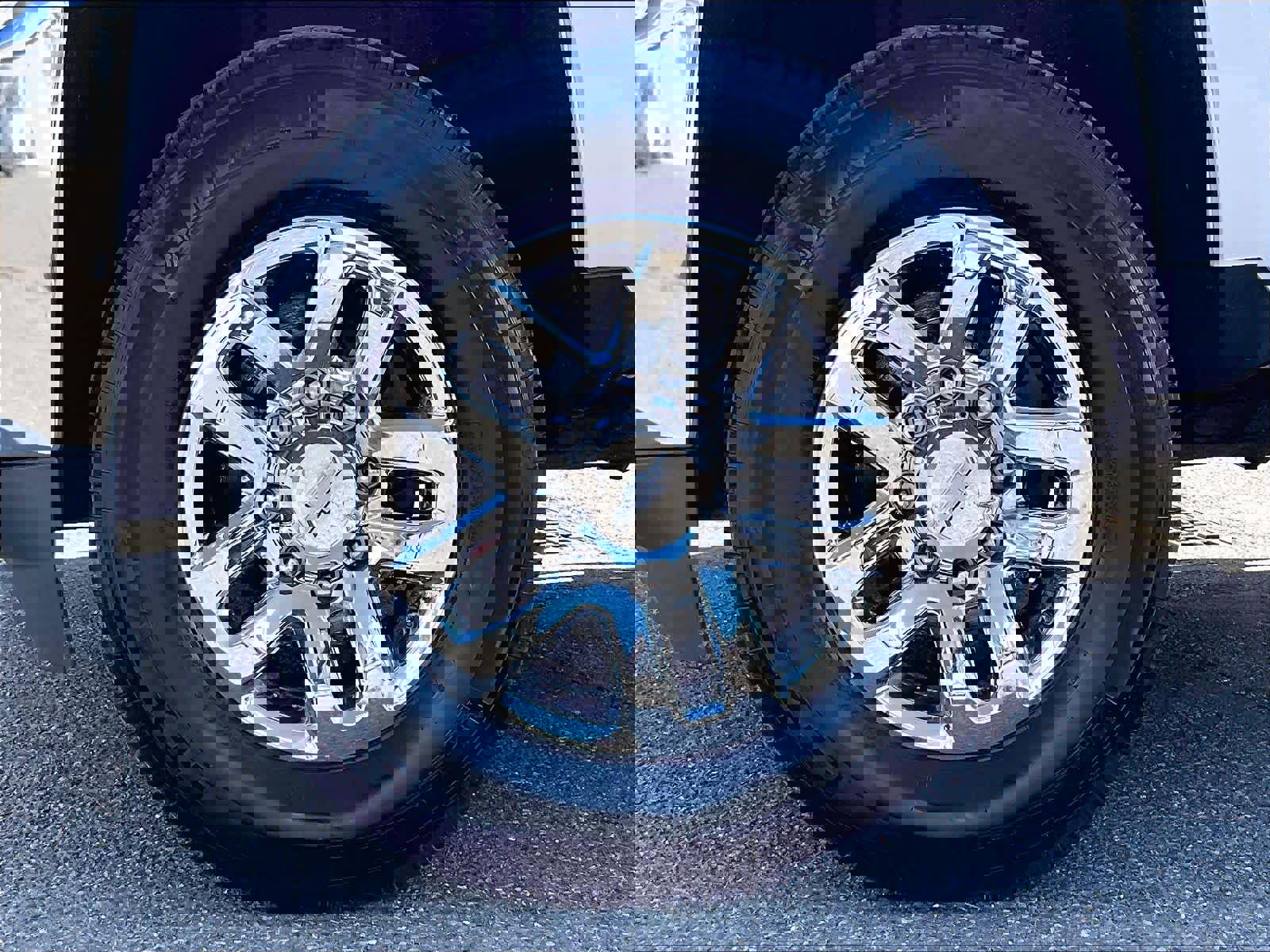 Used 2017 Chevrolet Silverado 2500 LT w/ All Star Edition image 7