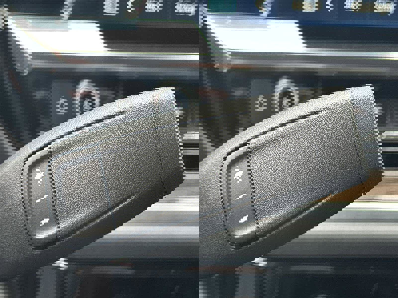 Used 2024 Chevrolet Silverado 1500 LT image 21