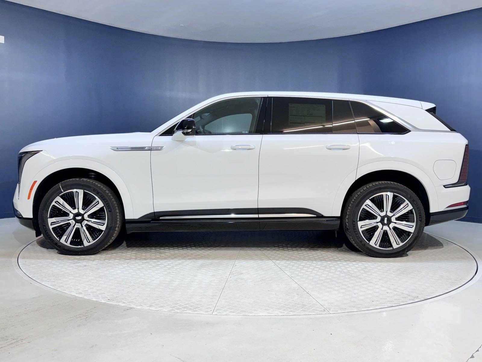 New 2025 Cadillac Escalade IQ Luxury 2 image 2