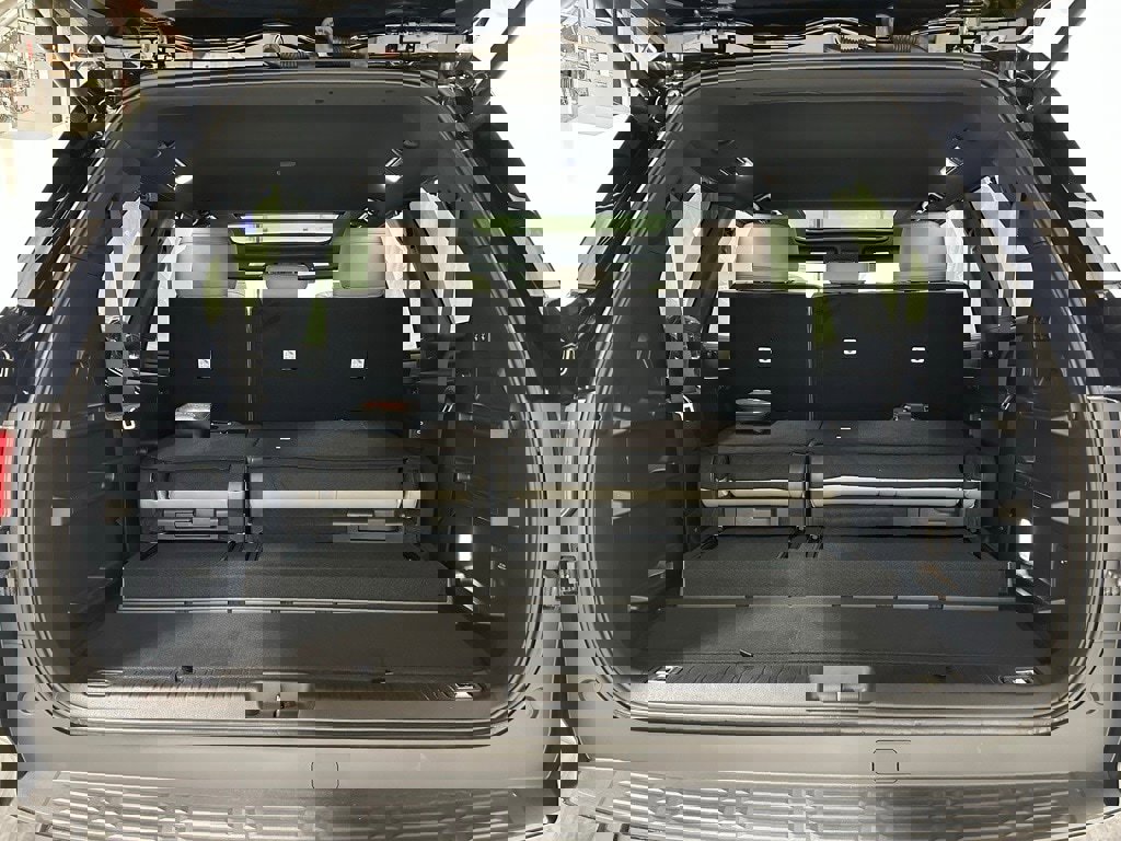 Used 2025 Toyota Sequoia Limited image 53