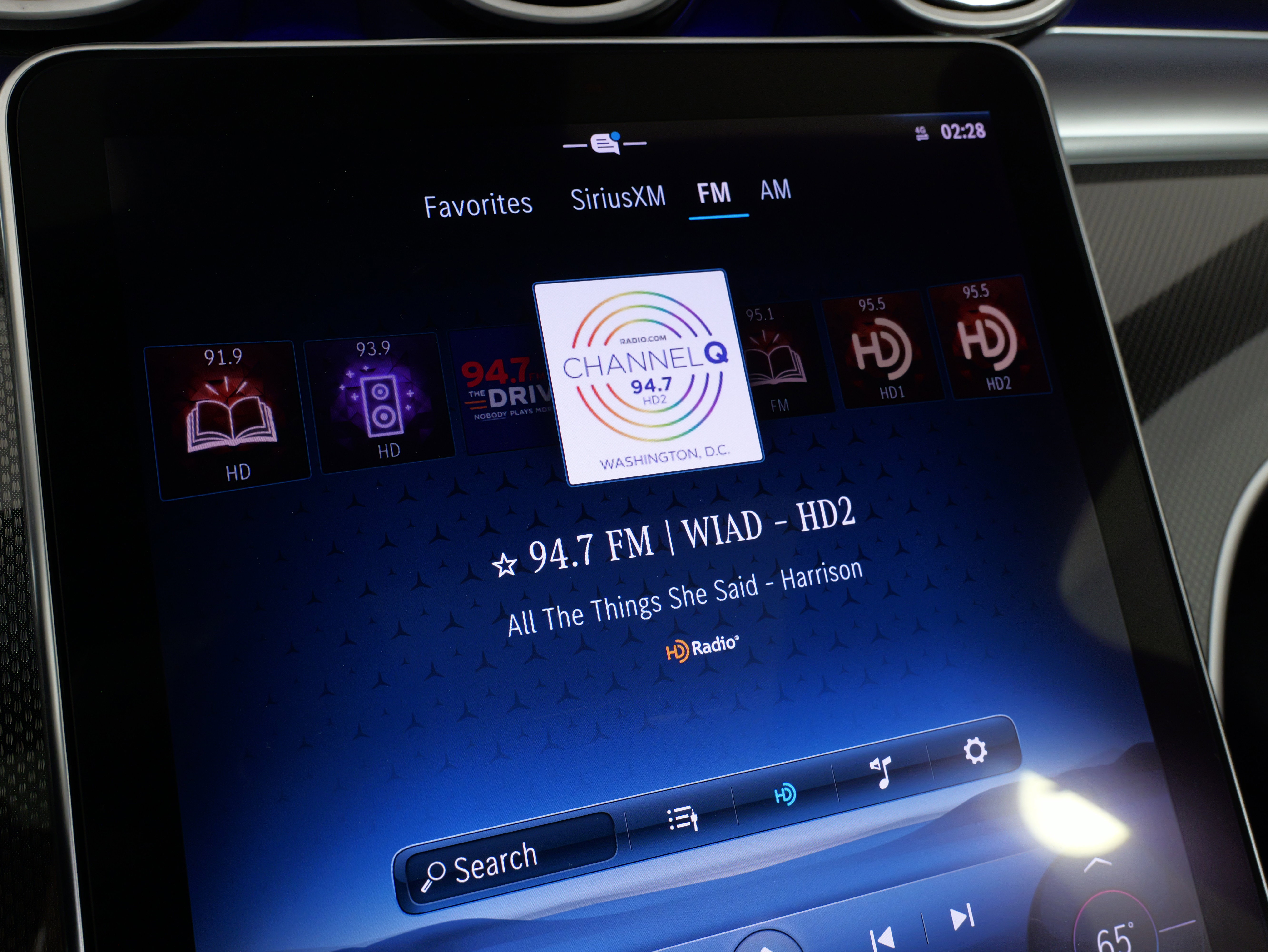 Used 2023 Mercedes-Benz C 300 4MATIC Sedan image 40