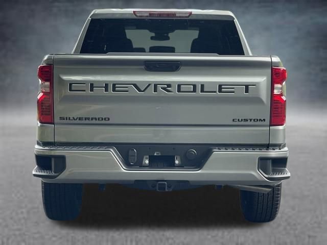 New 2026 Chevrolet Silverado 1500 Custom w/ LPO, Dark Essentials Package AWD/4WD image 20