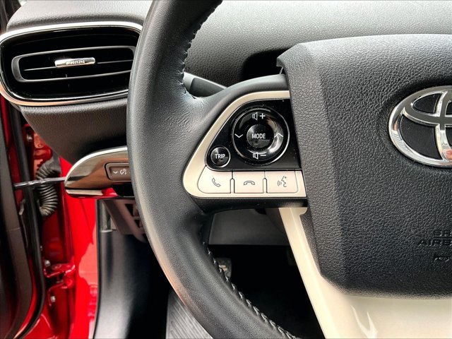 Used 2017 Toyota Prius Prime Premium FWD image 20