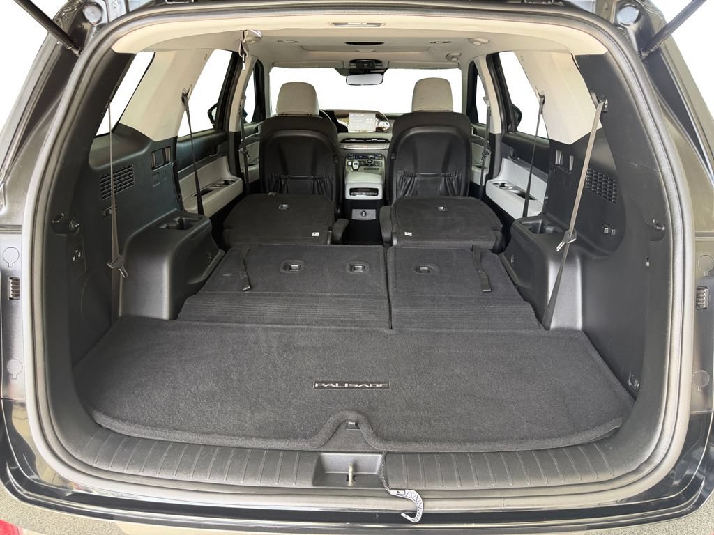 Used 2021 Hyundai Palisade SEL FWD image 19