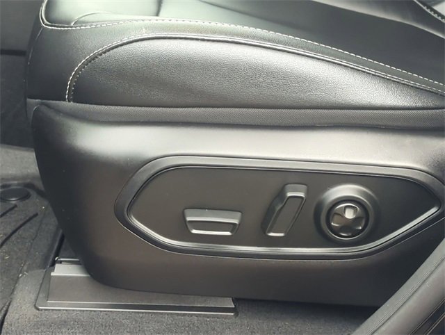 Used 2024 Jeep Grand Cherokee Limited image 20