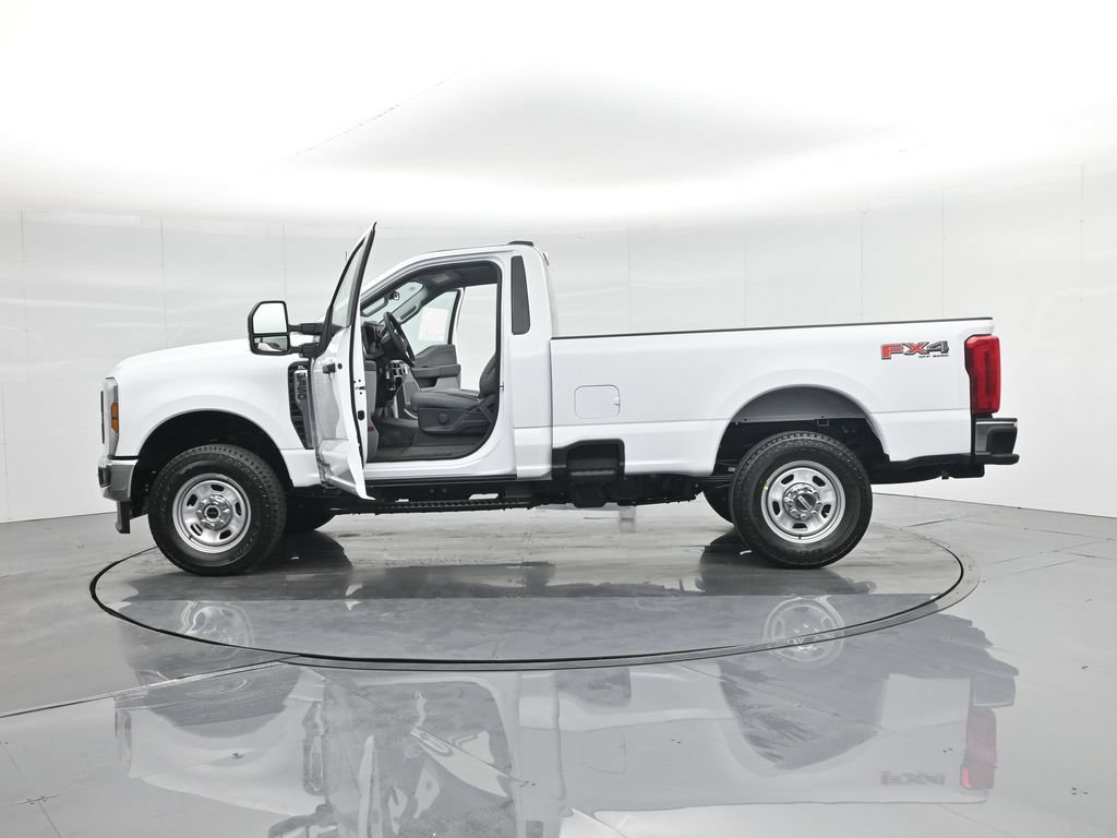 New 2026 Ford F350 XL w/ FX4 Off-Road Package AWD/4WD image 30