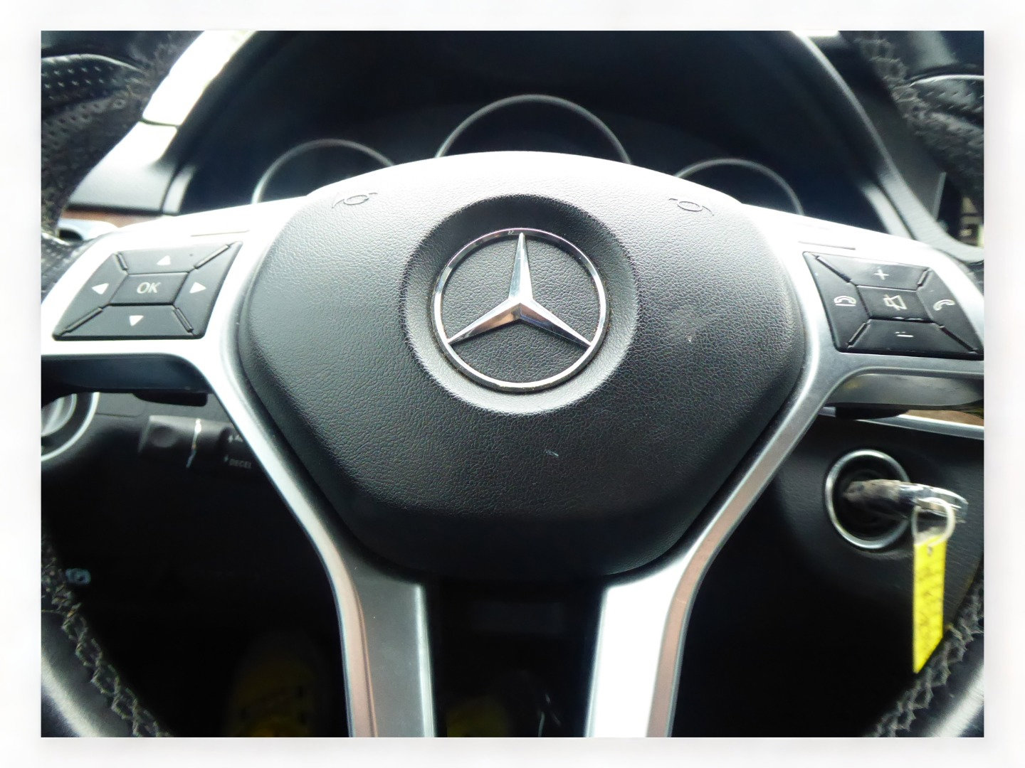 Used 2014 Mercedes-Benz E 350 4MATIC Sedan image 12